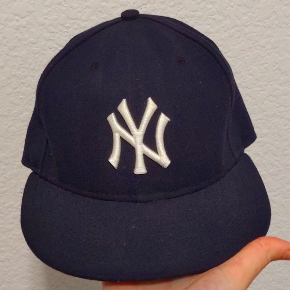 Flat cap official MLB Yankee cap